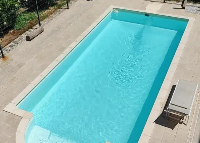 Apartment T3 - Bord De - Piscine - Vue Magnifique